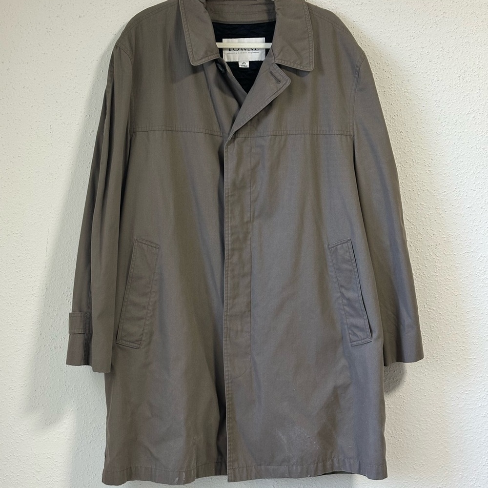 London Fog Men's Tan Trench Coat - Picture 4 of 10